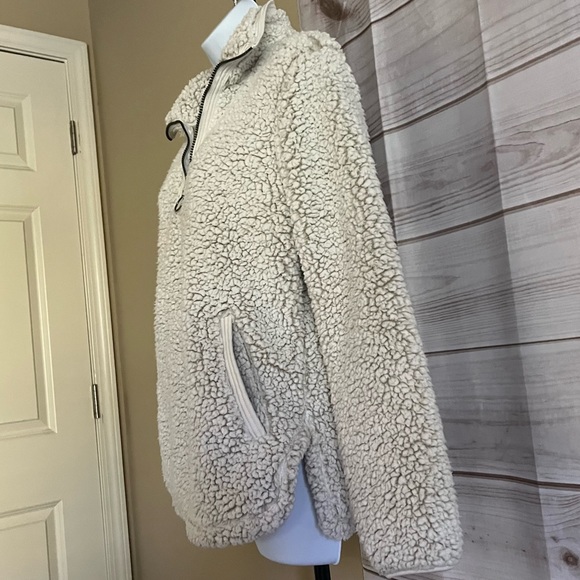 Cozy Sherpa Pullover Sweater Shacket NWOT - Picture 4 of 10